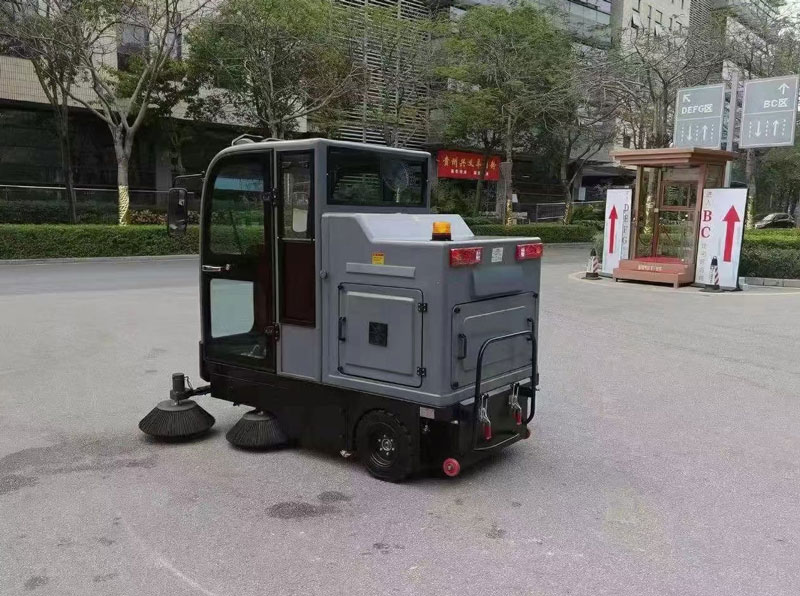 道路清掃車